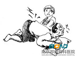 腰椎骨质增生引起脚麻能治好吗