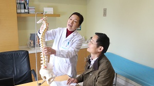 韩江主任看病照